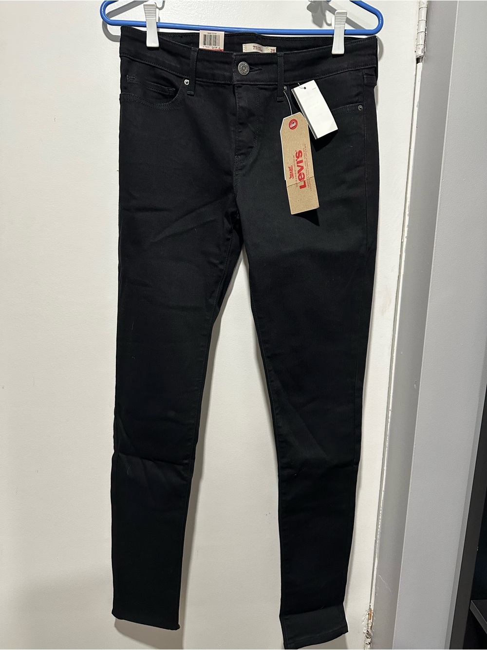 Levi's women's Black Skinny Jeans